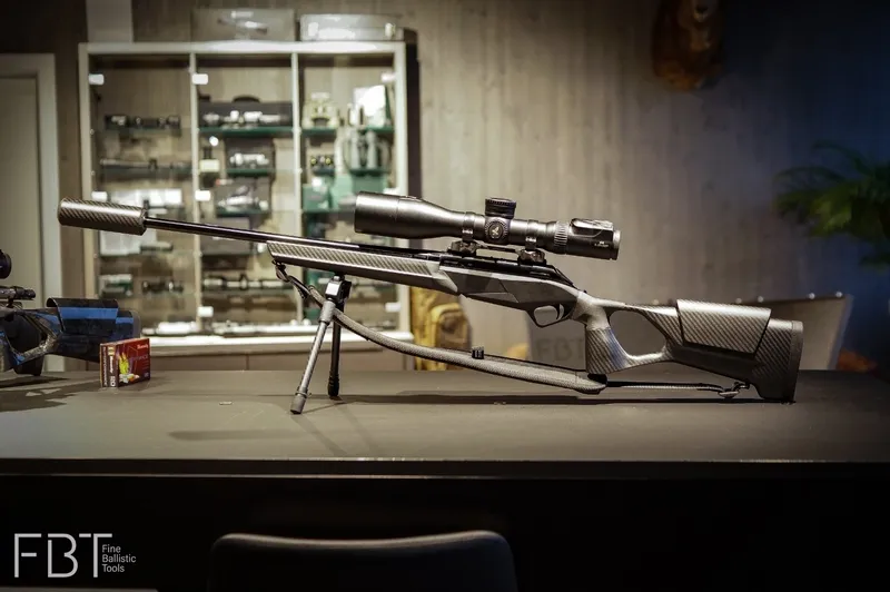 Benelli Lupo | UNIC Carbon Stock | Fine Ballistic Too