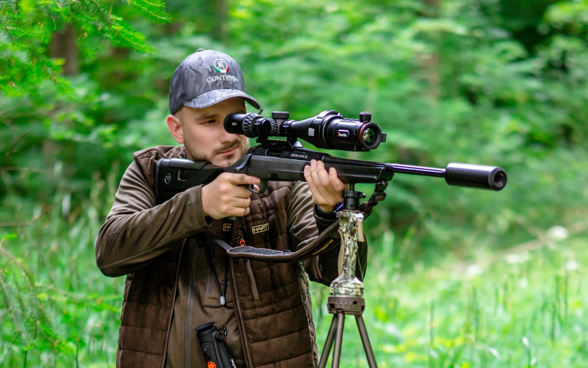 Silencer INCA AIR K44Ti for weapons | short version 3D print titanium-carbon silencer 12 INCA Air silencer for hunting rifles with carbon fibre cover