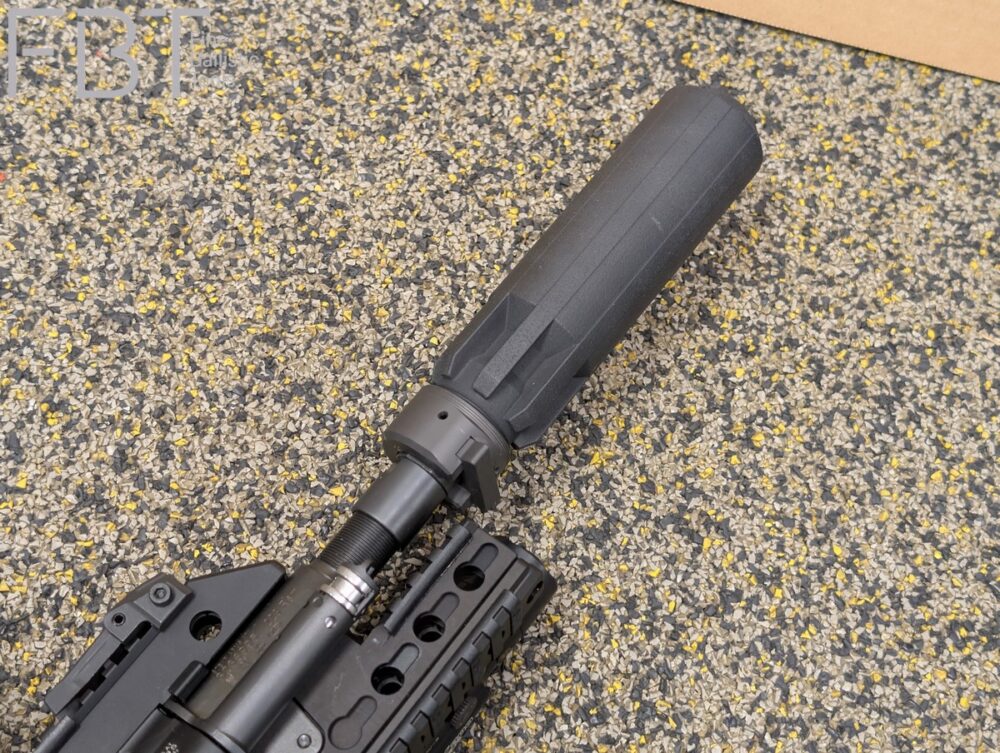 Test INCA TAC silencer | Steyr AUG BMI police training centre Vorarlberg | Detail silencer with mounting on the barrel