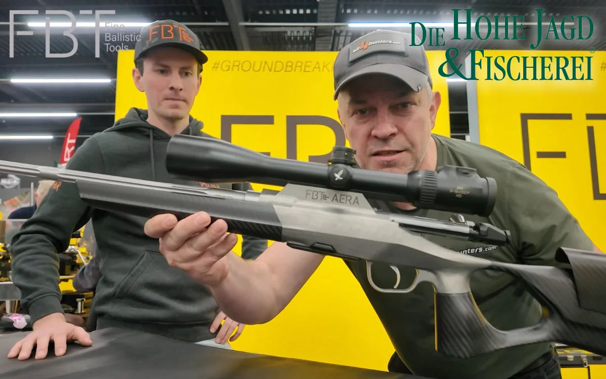 Presentation High Hunting and Fishing | AERA 1 hunting rifle 3D print titanium and carbon stock | 1996 gram weight