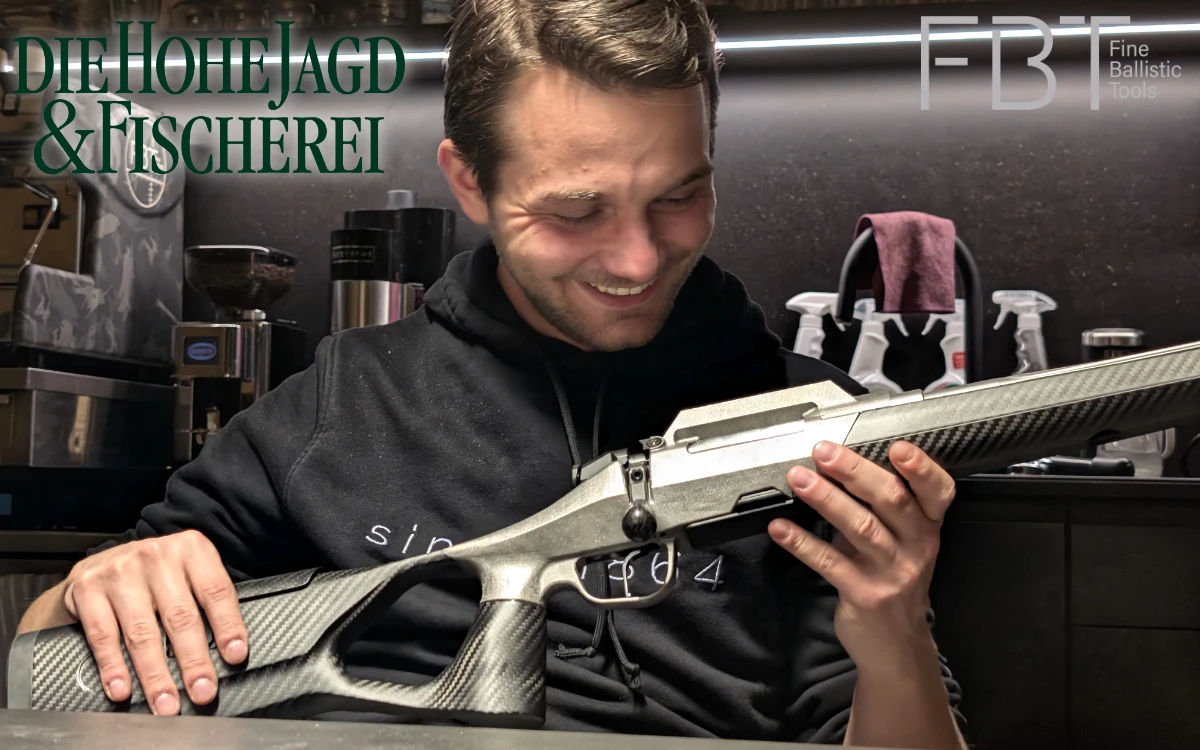 AERA 1 hunting rifle 3D printed titanium and carbon stock | 1996 gram weight